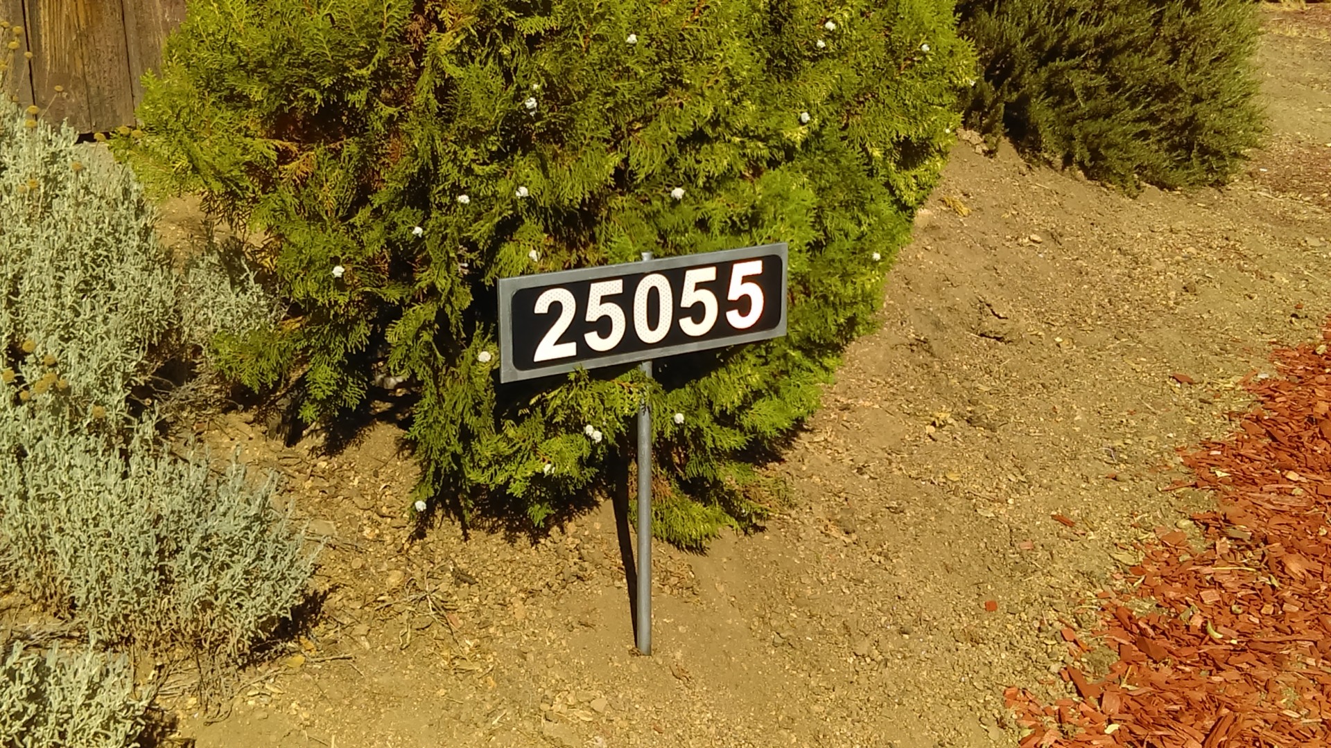 Reflective Address Sign ⋆ Curb Painting San Diego